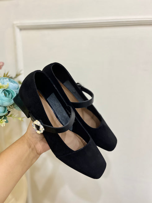 Ladies Casual Close Toe Buckle Low Block Heel